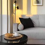Urban Global Premium - 10th Floor No 23 * Κατοβίτσε