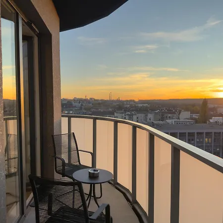Urban Global Premium - 10th Floor No 23 - Air Condition - Balcony Katowice