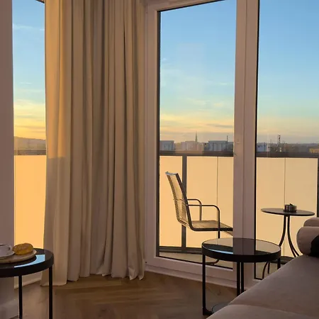 Apartment Urban Global Premium - 10th Floor No 23 - Air Condition - Balcony