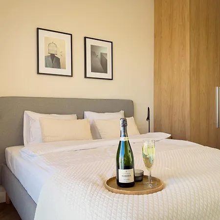 Urban Global Premium,10th Floor No 23, Self Check-in, No Deposit Apartmán *