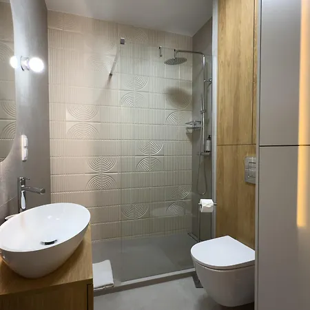 Apartment Urban Global Premium - 10th Floor No 23 - Air Condition - Balcony *