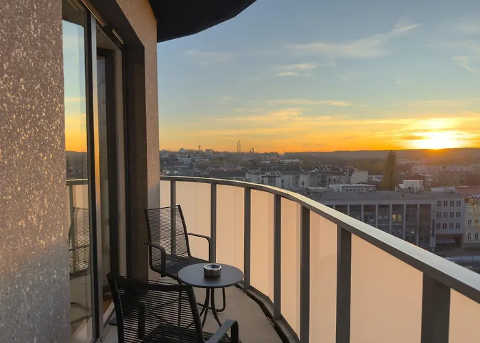 Urban Global Premium,10th Floor No 23, Self Check-in, No Deposit Κατοβίτσε