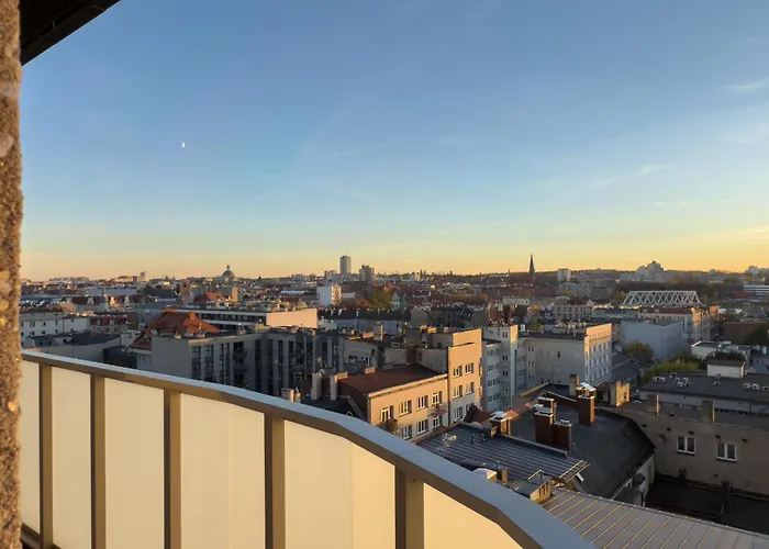 Urban Global Premium,10th Floor No 23, Self Check-in, No Deposit