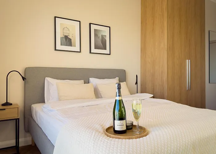 Urban Global Premium,10th Floor No 23, Self Check-in, No Deposit Διαμέρισμα *